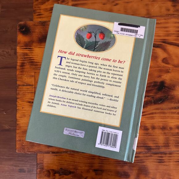 Vintage 1993 The First Strawberries A Cherokee Story Hardcover Book - Picture 11 of 12